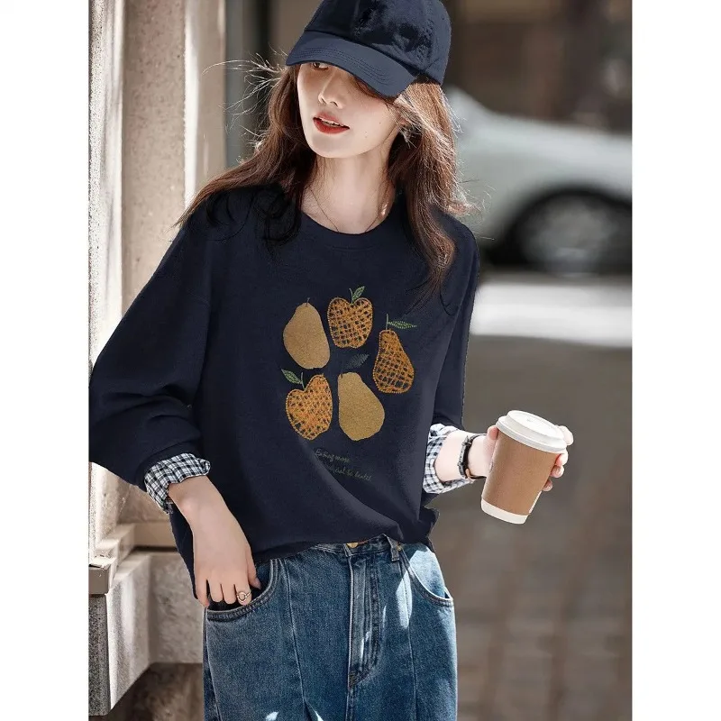 Felpa Blu Navy da Donna, Stile Casual con Motivo a Frutta, Maniche Lunghe, Effetto Due Pezzi, Polsini a Quadri
