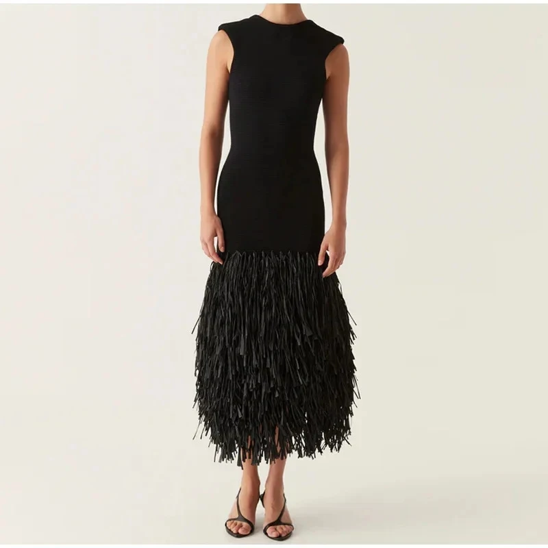 Women Fashion O-neck Sleeveless Slim Long Dress Sexy Backless Hollow Out Party Dress Elegant Tassel Patchwork Knitted Vest Dress