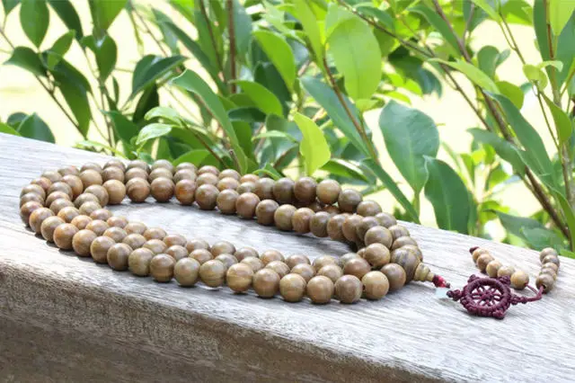 BRO625 Natural Green Sandalwood Beads Necklace 12mm for Man Buddhist 108 Beads Meditation Prayer Malas Rosary Fragrant Verawood