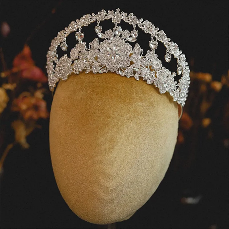 CC Shining Crowns for Women Wedding Hair Accessory Bridal Headbands Engagement Hair Ornaments Flower Shape Crystal Diadem AN144