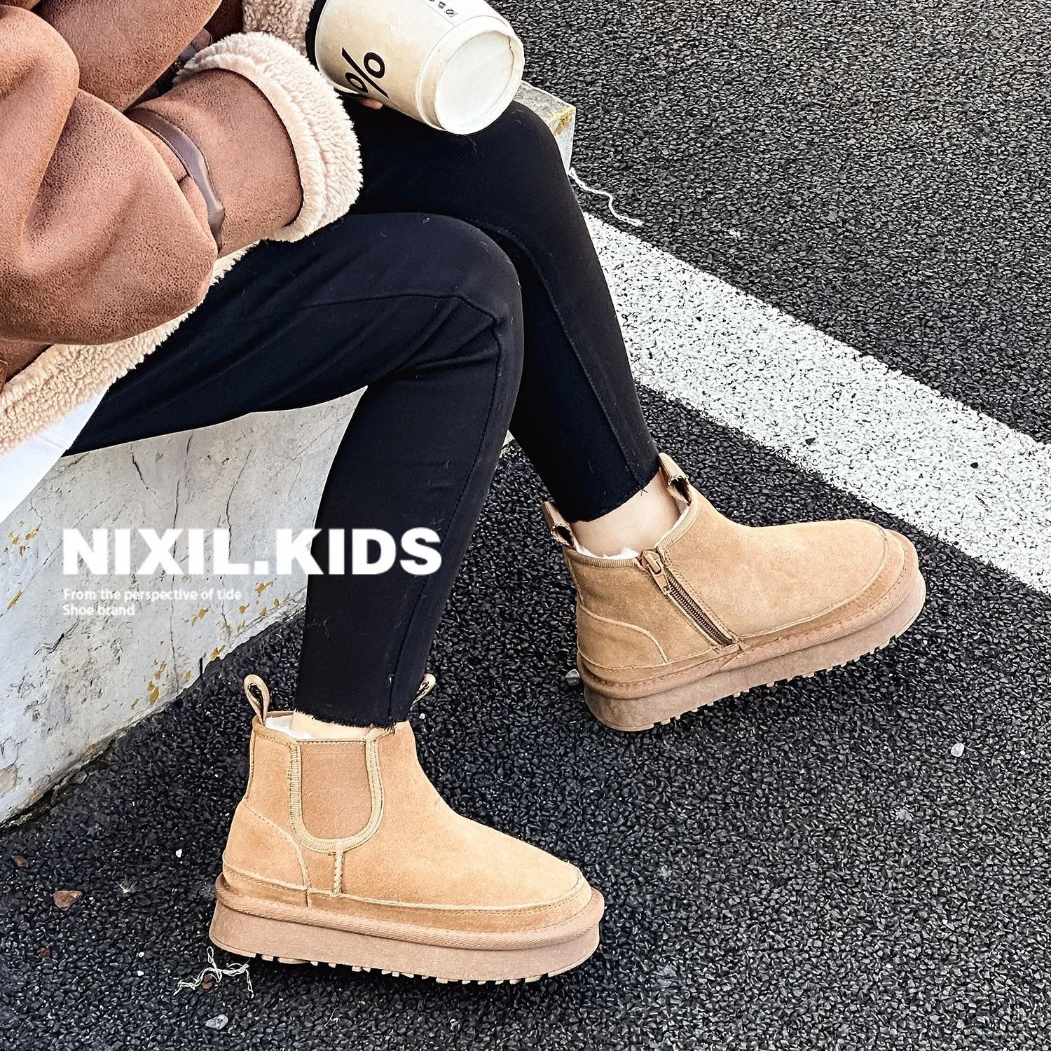 2024 Kids Boys Girls Boots Thick Genuine Leather Warm Thicker Fur women Winter Non-Slip Solid Zip Snow Boots Baby Suede Shoes