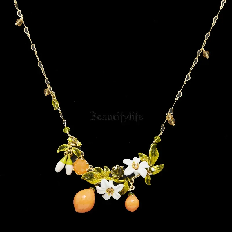 Temperament Orange Lily Necklace Elegant Temperament Fashion White Flower Fruit Collarbone Chain