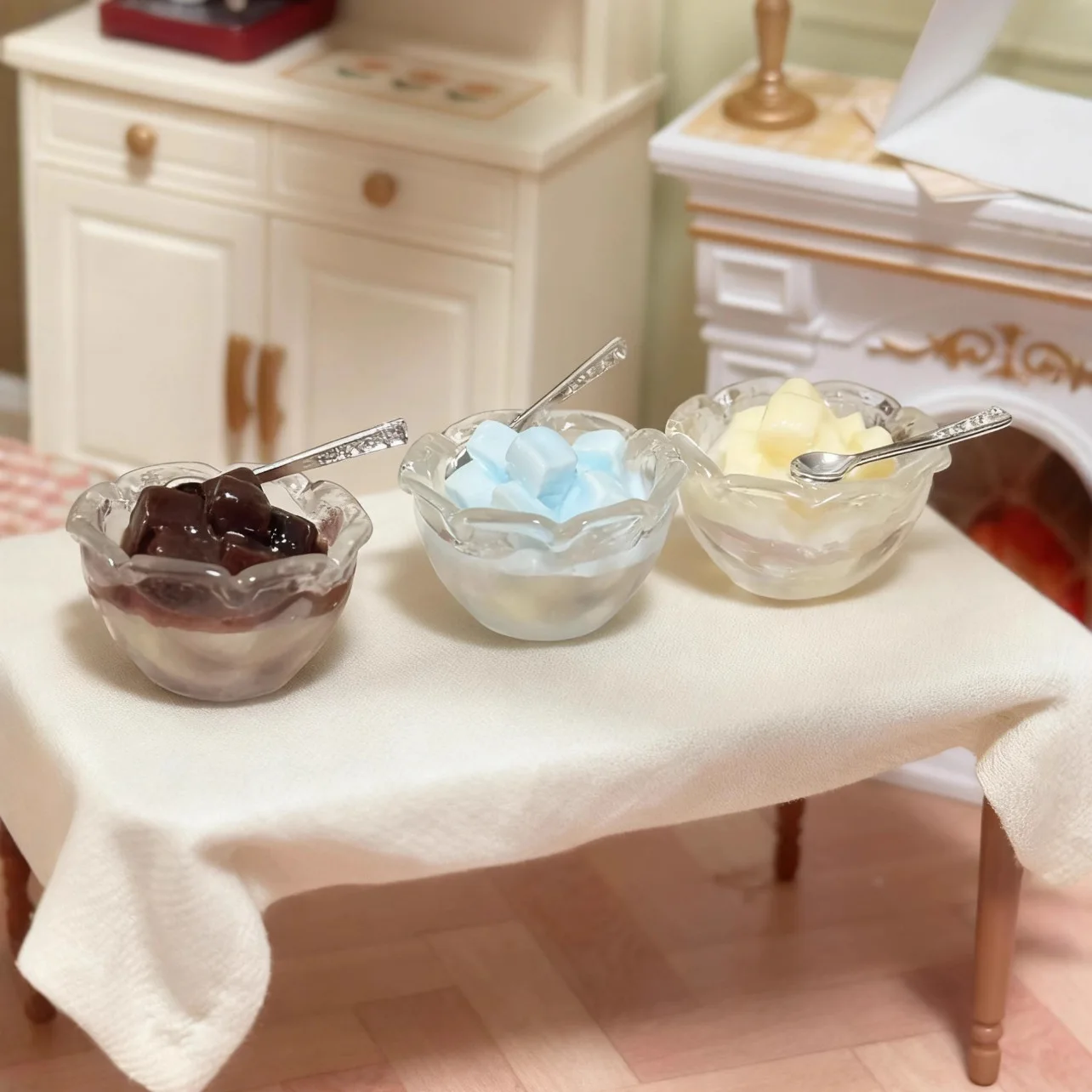 Set di 10 ciotole per yogurt in miniatura: insalatiera simile al vetro, giocattoli alimentari per decorazioni per dessert e gelato da cucina per casa delle bambole BJD