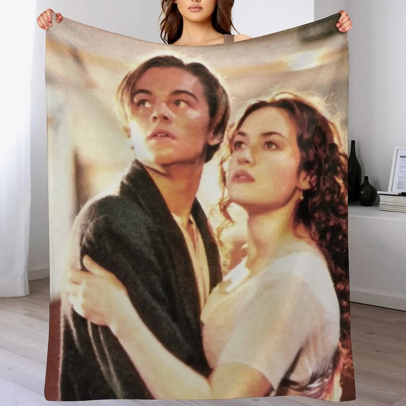 

Titanic Jack and Rose Throw Blanket Soft Comfort Blanket for Reading Watching TV