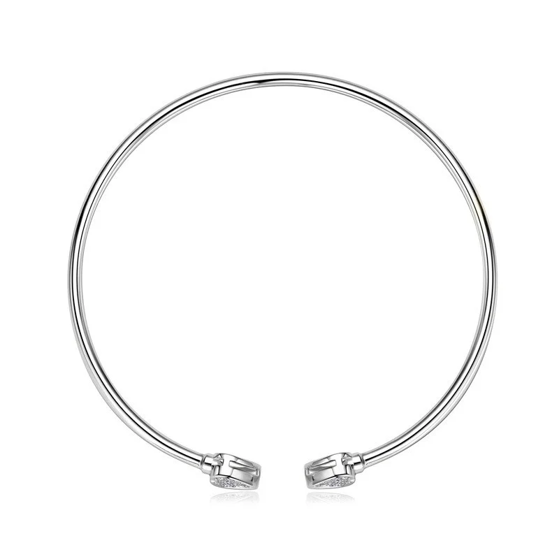 

ZFSILVER Fashion Classic 925 Silver 0.14 Color D Moissanite Heart Bracelet Women Accessories Luxury Wedding Jewelry Gift BMO-029