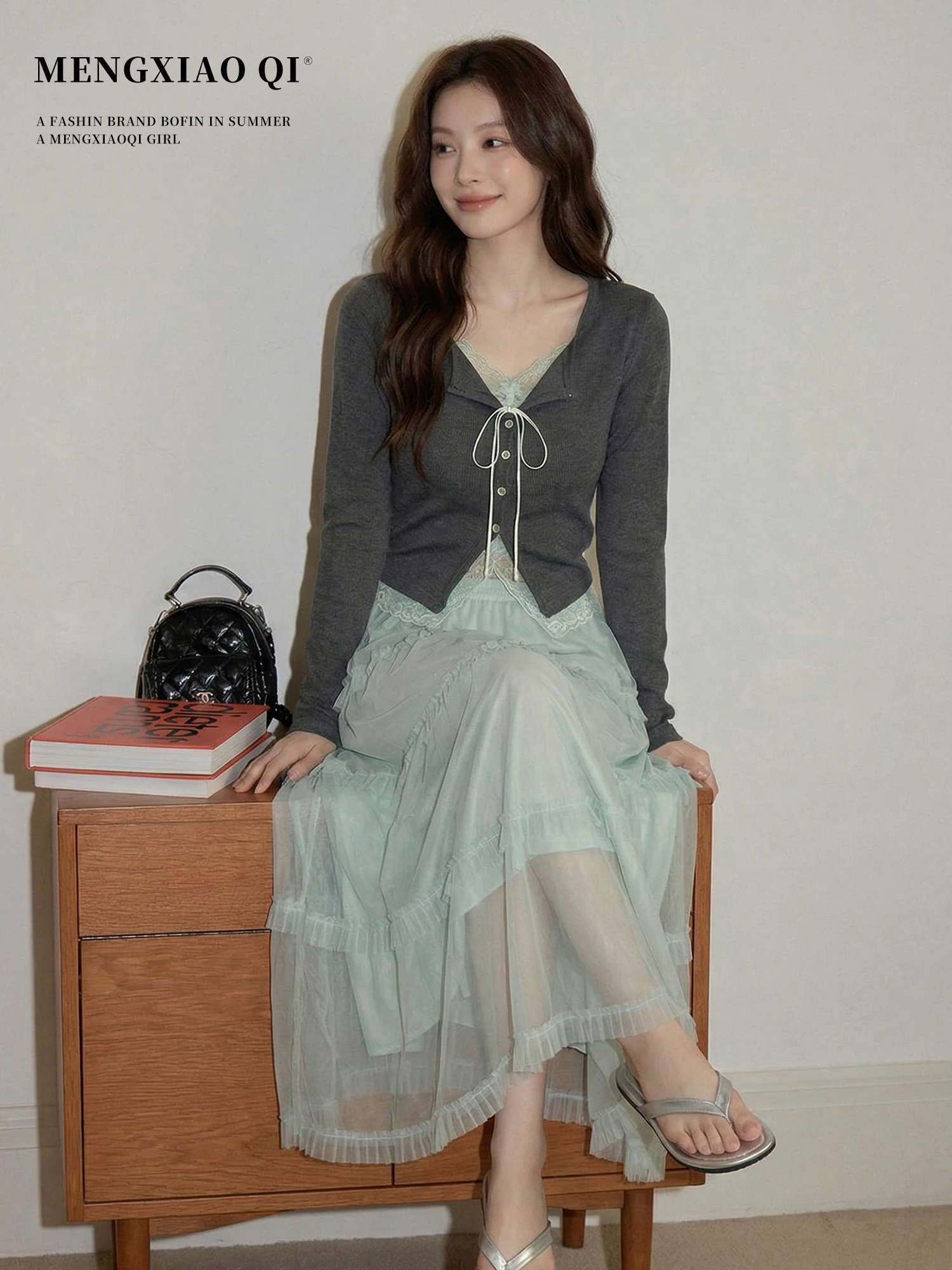 

Meng Xiaoqi High Waist A-Line Skirt with Wood Grain Long Mesh Feeling Half Skirt for Women Spring Summer New Style