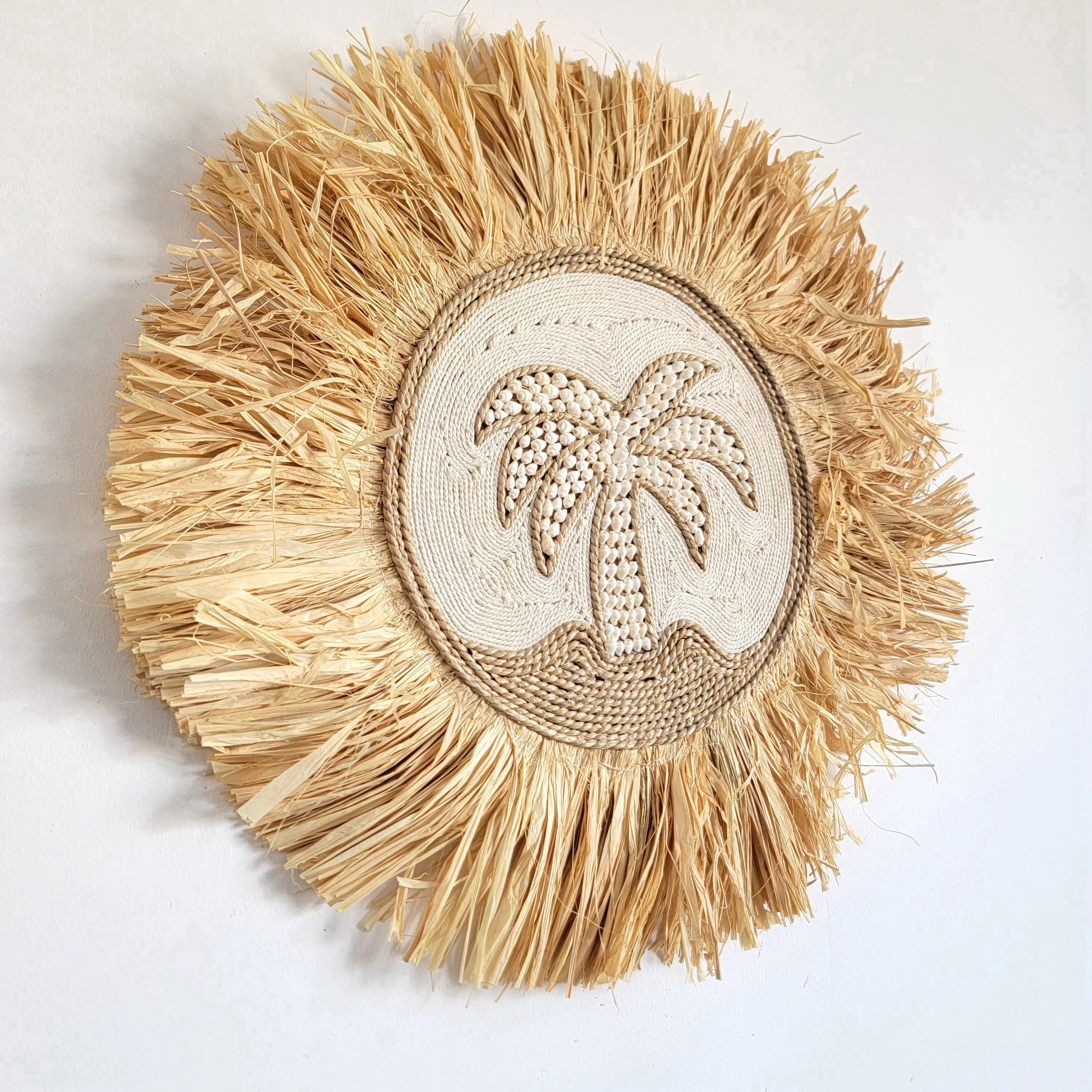 SHELL DECORATION-RAFFIA Decorative -coconut palm SHAPE-RAFFIA AND SHELLS