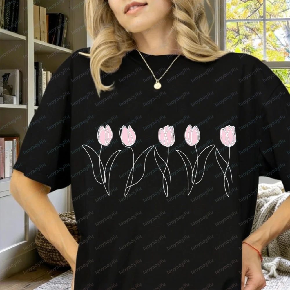 Tulip Botanical Flower Floral Gardening Tee Tulip Gardens Wildflower Spring One Line Drawn Tulip Artwork on Keukenhof Holland