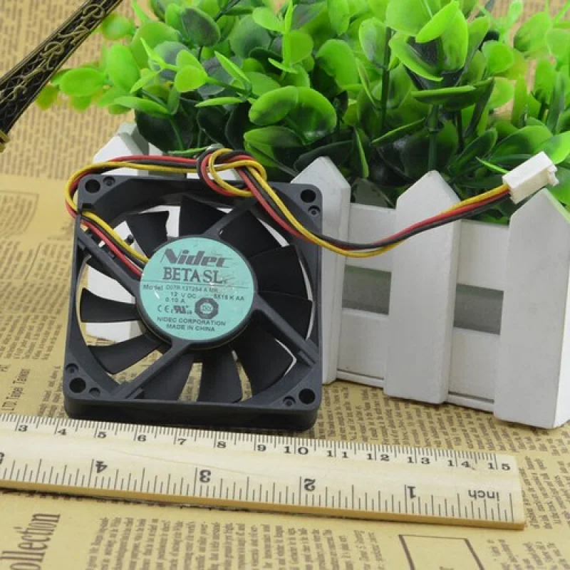 L Hochwertiger Lüfter D07R-12T2S4A MR 12V 0,10A 70*70*15mm