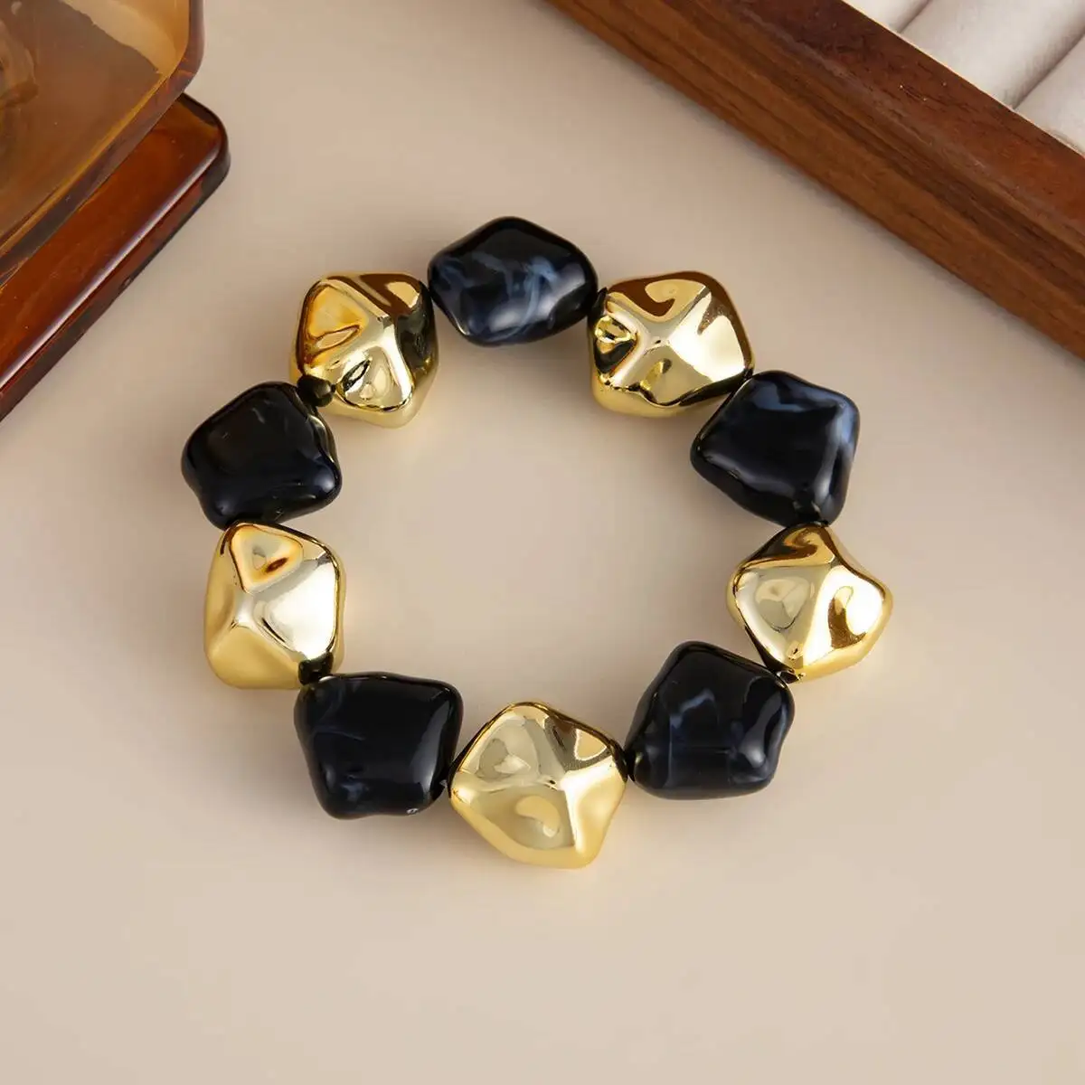 Salircon Boho Hars Acryl Metaal Kralen Kettingen Armbanden Set voor Vrouwen Vintage Elegante Sleutelbeen Choker Party Sieraden Geschenken