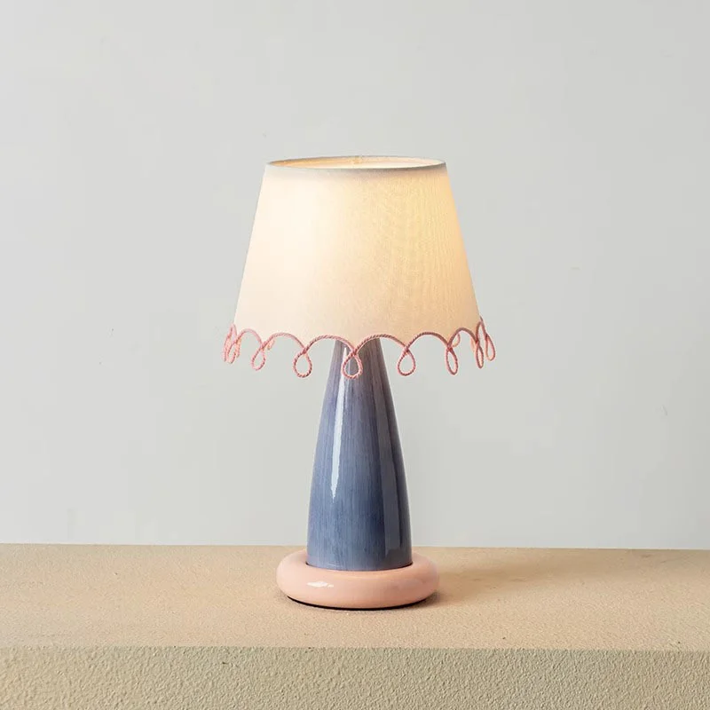 Cream Style LOOP Color Block Table Lamp Cute Girly Nordic Designer Bedroom Bedside Decorative Atmosphere Lamp Casa Bedside Lamp