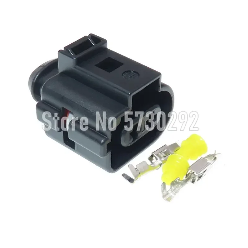 2P 3.5 Series Car MQB Platform Brake Sub Pump Plug Wiring Harness Waterproof Socket 6X0973722G 1717692-5 1717692