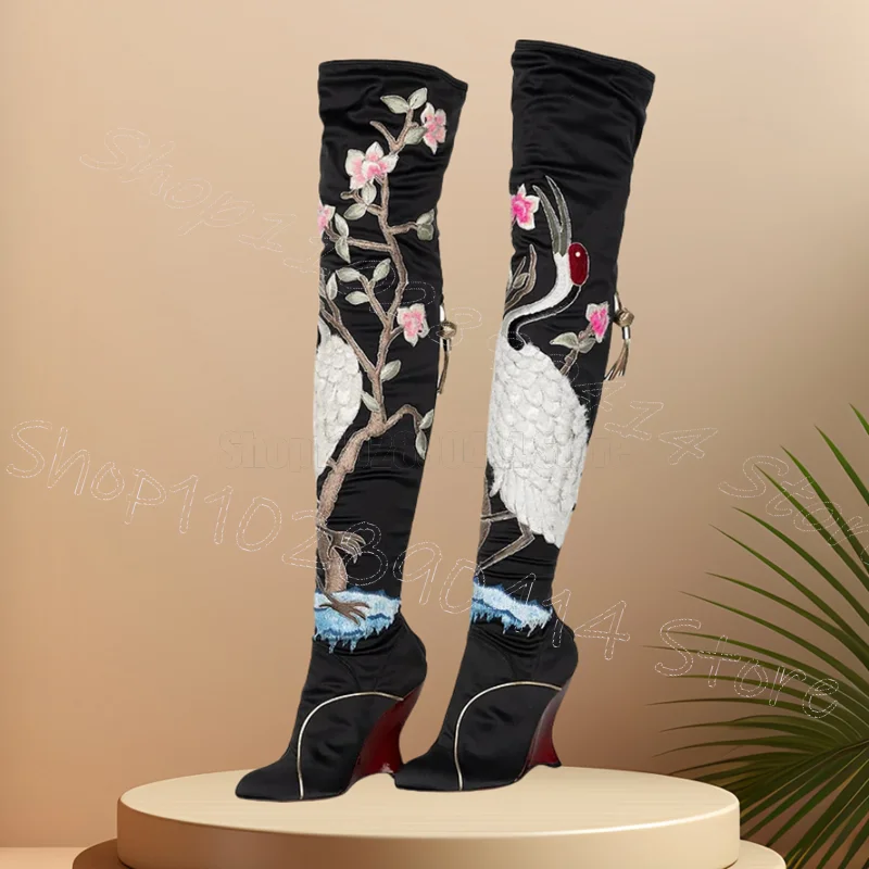 

Floral Animal Embroidery Black Silk Boots Back Zipper Women Shoes Strange Style Heels New Party Banquet 2025 Zapatos Para Mujere
