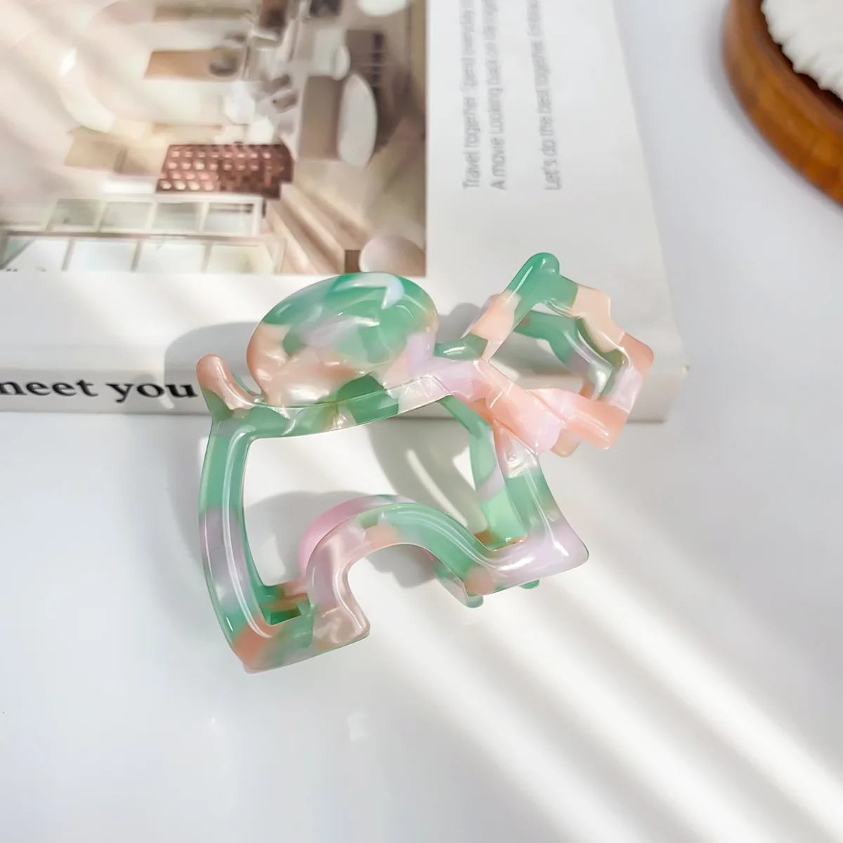 Fun And Cute Dog Hollow Acetate Floral Beautiful Simple Temperament Hair Clip For Women