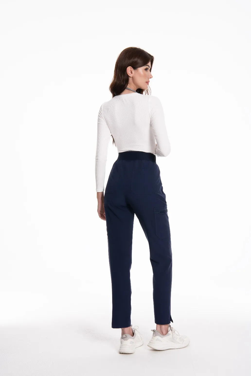 KUNGFU SCRUBS Nahtloses Unterhemd für Damen, schmal geschnitten, hochelastisches Modal-Unterhemd, Rundhalsausschnitt, lange Ärmel, Basisschicht-Oberteil – Detail 14
