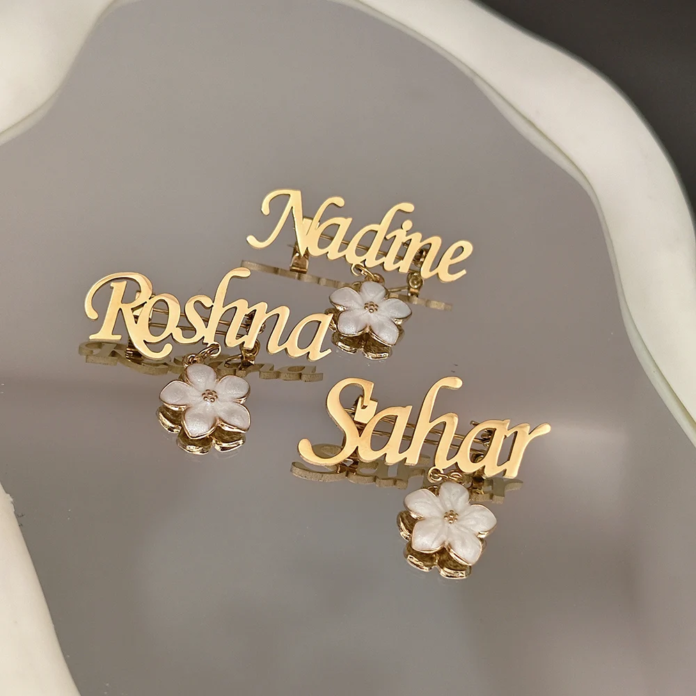 Custom High Quality Men Women's Name Stainless Steel Brooch Personalized Flower Pendant Souvenir Weddings Brooch Jewelry Gift