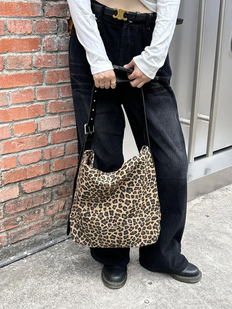 

FIRMRANCH Trendy Lazy Style Large Capacity Leopard Print Denim Shoulder Bag for Women's Crossbody Purse