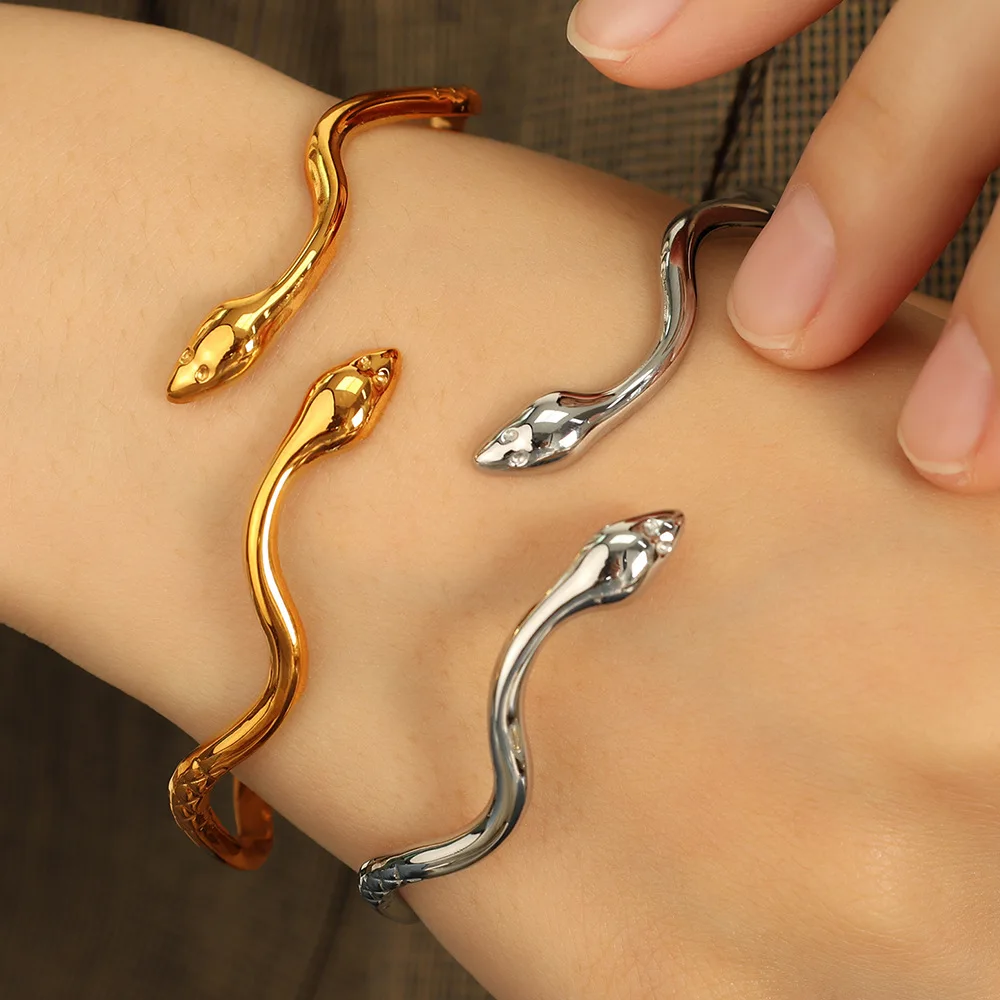 

2025 Popular Snake Design Bracelets Girls Advanced Sense Curve Bracelet Titanium Steel Open Stackable Bangle Wholesale