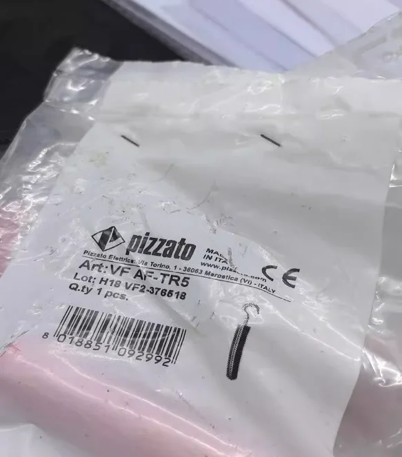 

New original Pizzato AF-TR5 accessory retractor