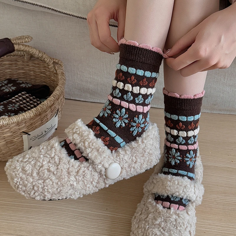 الجوارب الرجعية للنساء جديد الخريف الشتاء الكورية نمط الأزهار الجوارب تنفس عادية طويلة الدافئة الجوارب السميكة مضحك جودة عالية #3