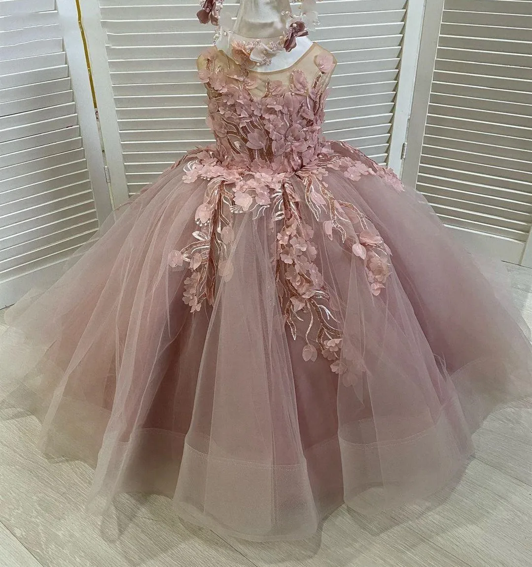 

Tulle Fluffy Flower Girl Dress For Wedding Lace Applique Sleeveless Floor Length Child's First Eucharistic Birthday Party Dress