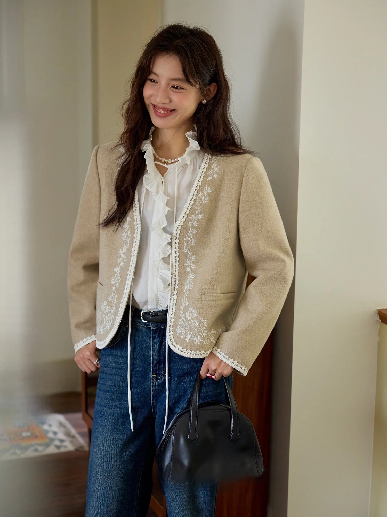 

ORWhite Утепленное шерстяное пальто с вышивкой для женщин, зимнее, цвета хаки, с V-образным вырезом, вязаное, с кружевными элементами, повседневная модная верхняя одежда