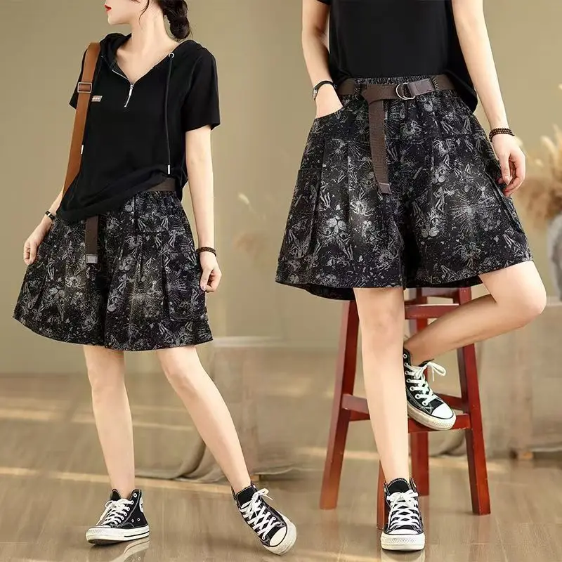 Women's Black Cat Print Cargo Shorts High Waist Belted Loose Casual Multi-Pocket Shorts