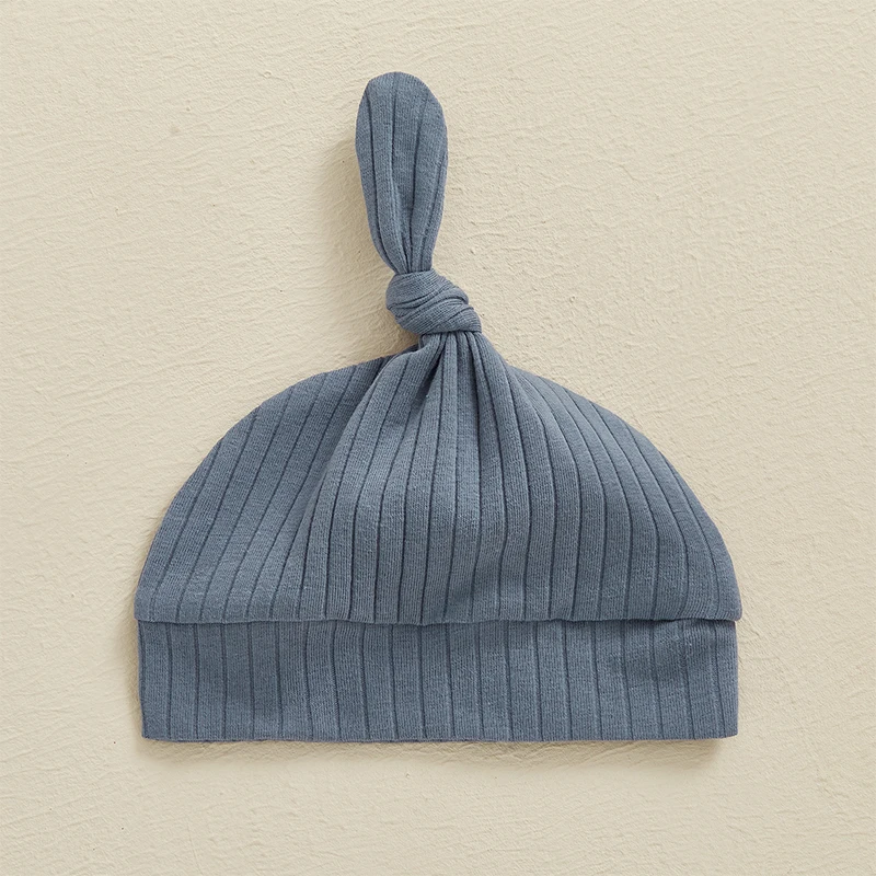 طقم بذلة للأولاد الصغار، رومبير بأكمام طويلة ورقبة دائرية مطرزة مع قبعة