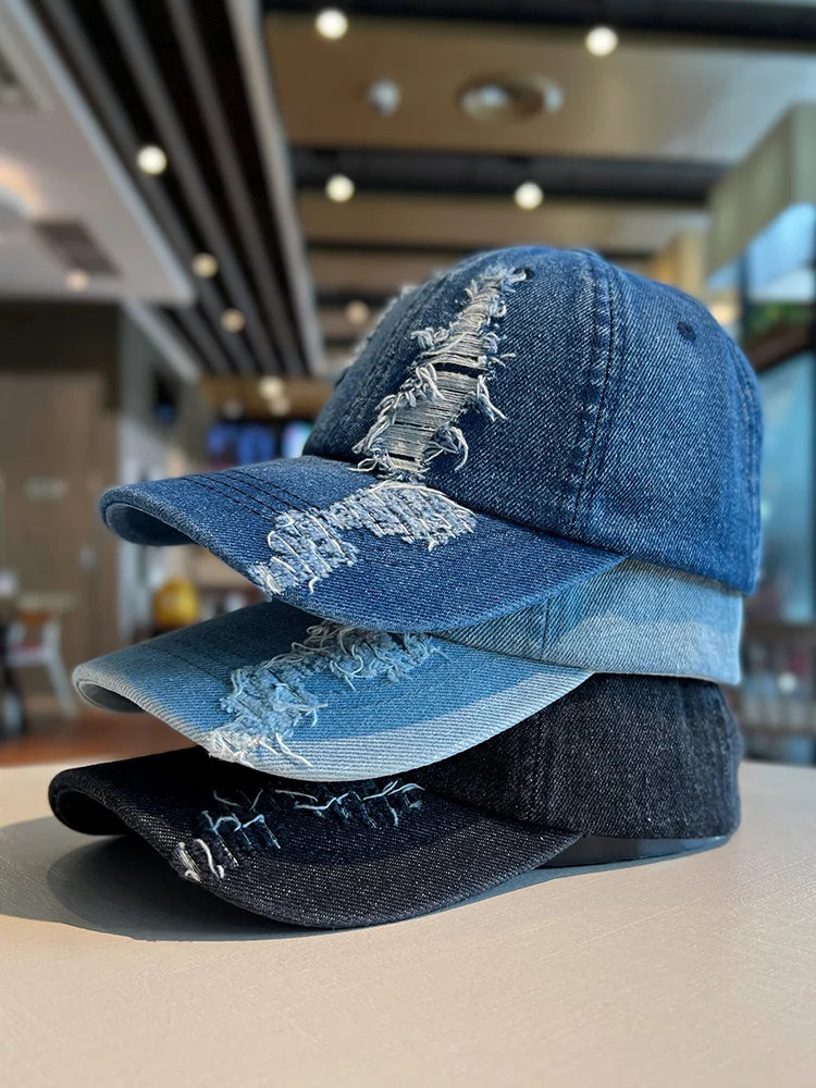 Retro Washed Denim with Hole Baseball Cap Men's and Women's 2024 New All-Match Face-Looking Small Peaked Cap