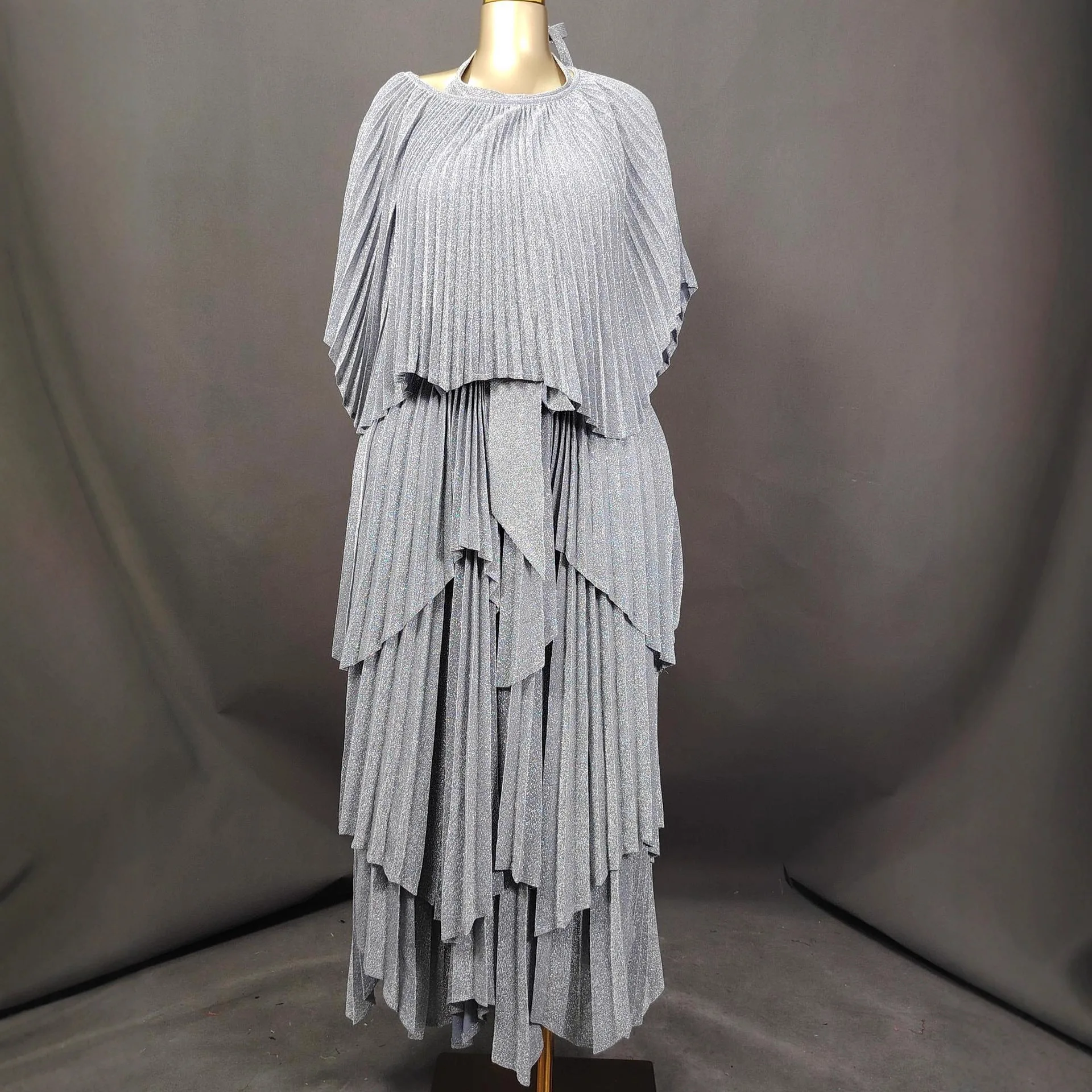 Miyake плиссированный костюм больших размеров, женская мода, нерегулярная юбка с воротником-халтер и открытой спиной, свободные широкие брюки, элегантный комплект из двух предметов