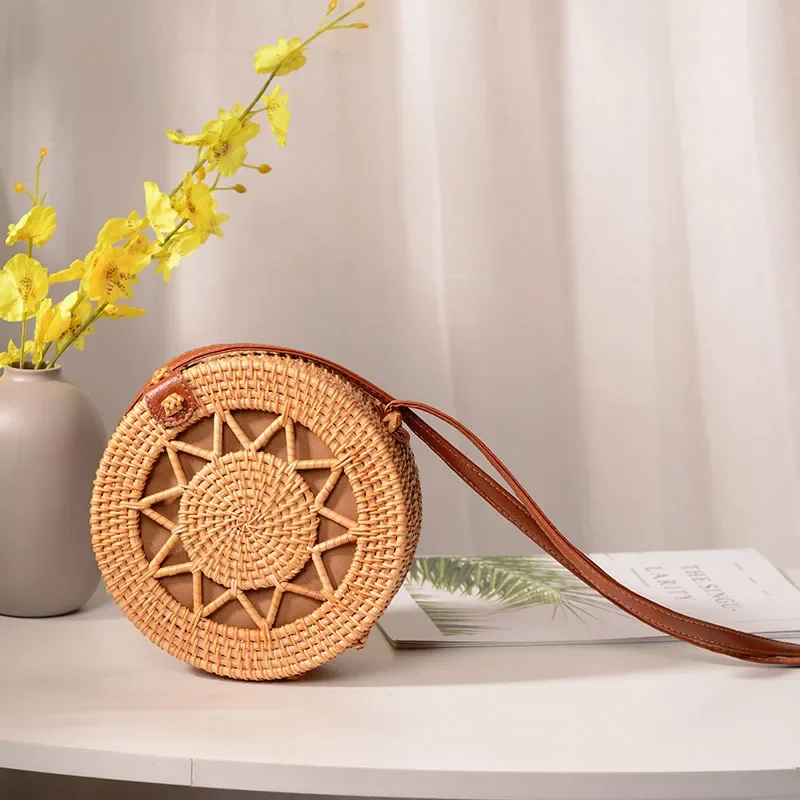 Summer Round Straw Handbags for Women 2024 Retro Style Handmade Rattan Bag Woven Beach Travel Bag Fashion Shoulder CrossBody Bag