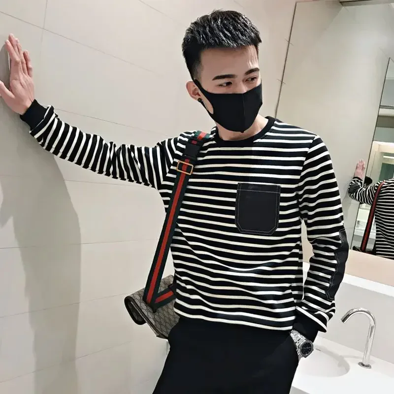 Sweatshirts Round Neck Fashion Trends 2024 T Shirt for Men Tight Slim Fit Korean Autumn Elasticity Long Sleeve Xxl Man Pullovers