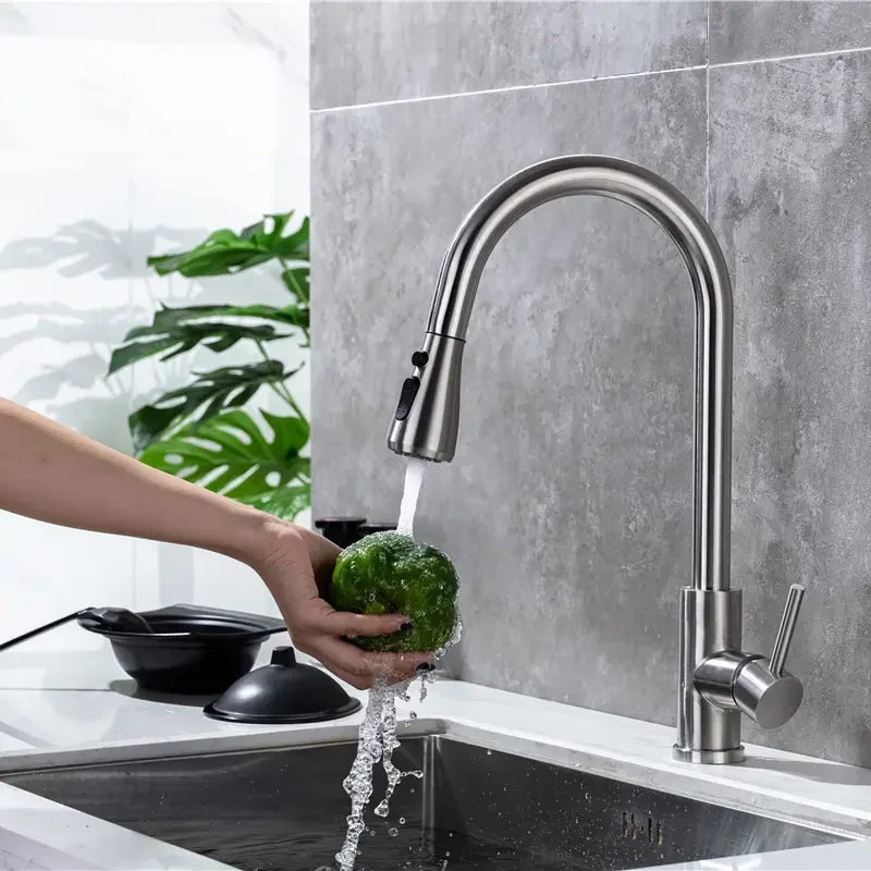 360° Rotation Hot Cold Water Tap for Kitchen Single Handle Pull Out Kitchen Faucet 2-way Sprayer Water Mixer Tap Deck Mounted