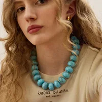 Collier bohème décontracté en résine avec breloques, bijoux volumineux pour femmes, idéal pour le quotidien et les vacances 3