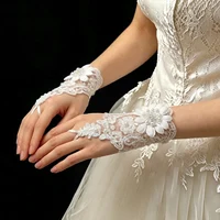 Summer Hollow Lace Short Hook Finger Gloves Pearl Flower Transparent Bridal Gloves Wedding Dress Etiquette Gloves 6