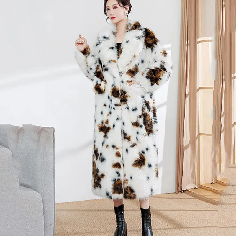 Damski płaszcz ze sztucznego futra w panterkę 2025 Nowy zimowy długi płaszcz z anty-łosia Wysokiej jakości luźny i modny pluszowy płaszcz z nadrukiem H615