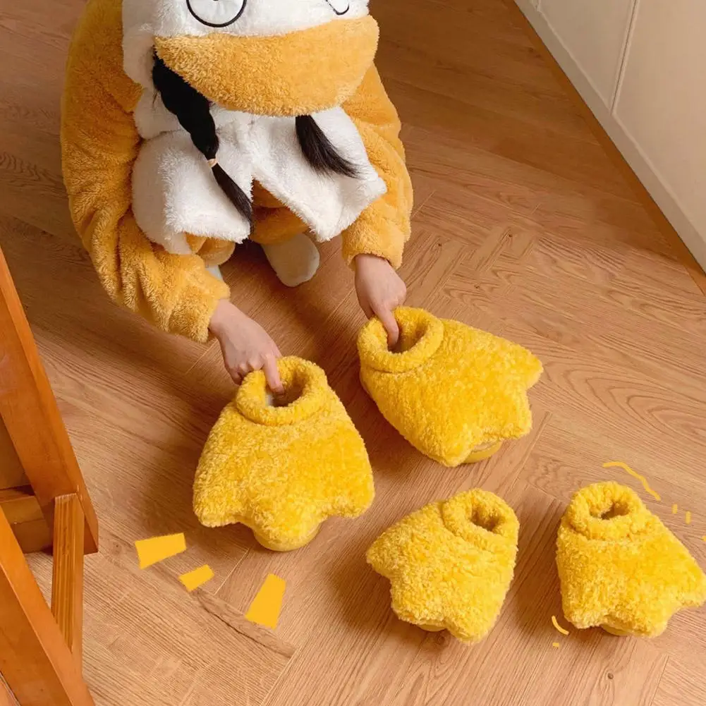 Winter Women Warm Indoor Slippers Ladies Fashion Cute Yellow Duck Shoes Women\'s Soft Short Furry Plush Home Floor Slipper