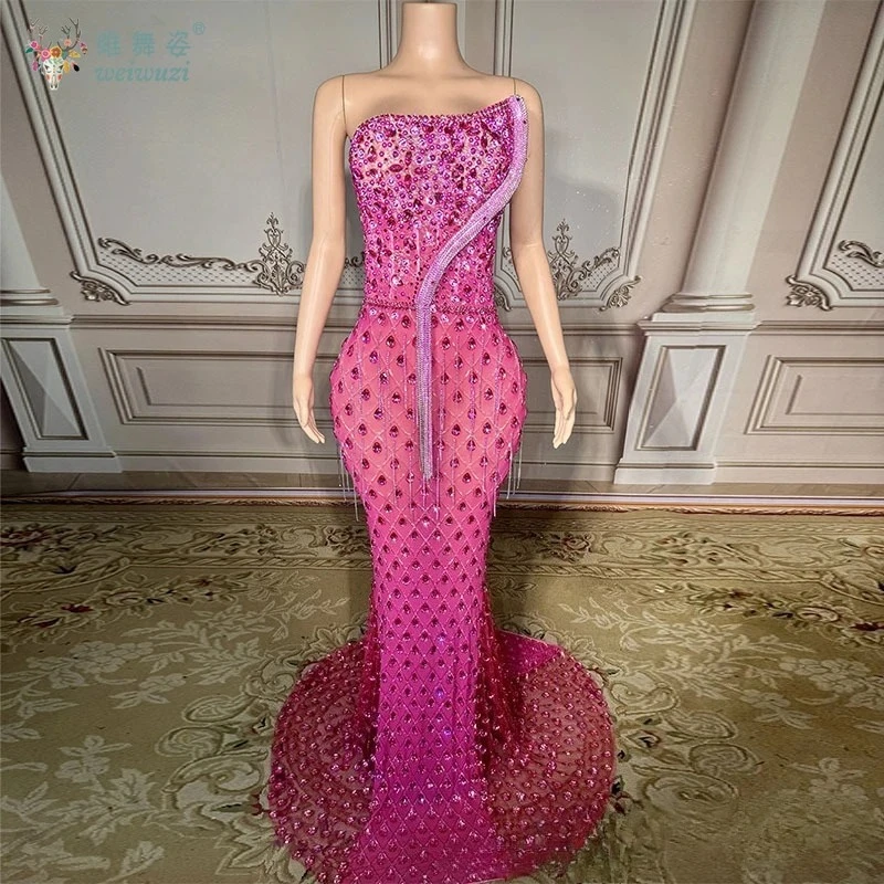 Gaun malam pesta panjang punggung terbuka selempang berlian berkilau menawan dan seksi gaun pengantin ekor ikan manik-manik mewah yang dapat disesuaikan
