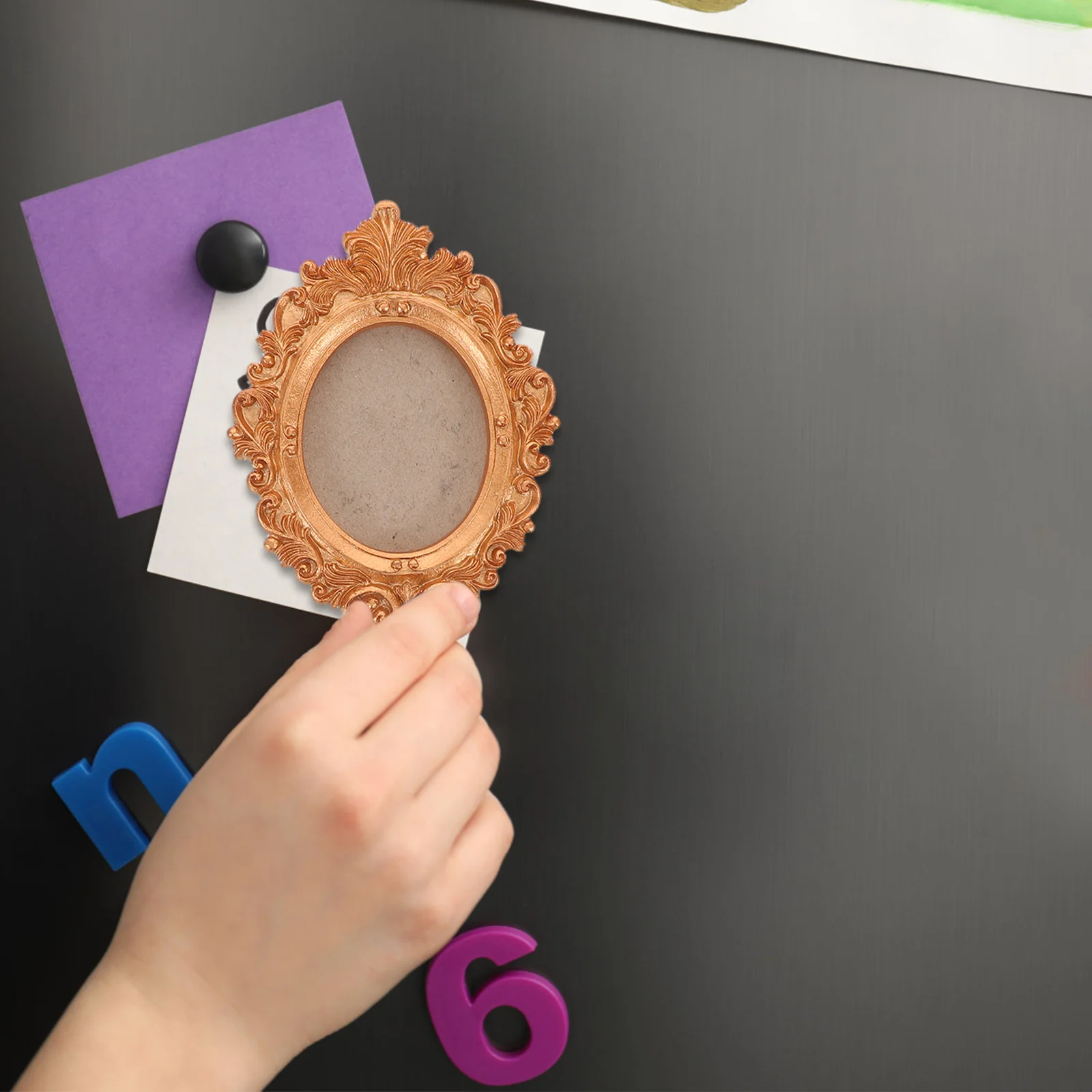 

5Pcs Magnetic Photo Frames Gold Rectangle Oval Vintage Frame Display for Seashells Travel Souvenirs Kitchen Decor Handicraft