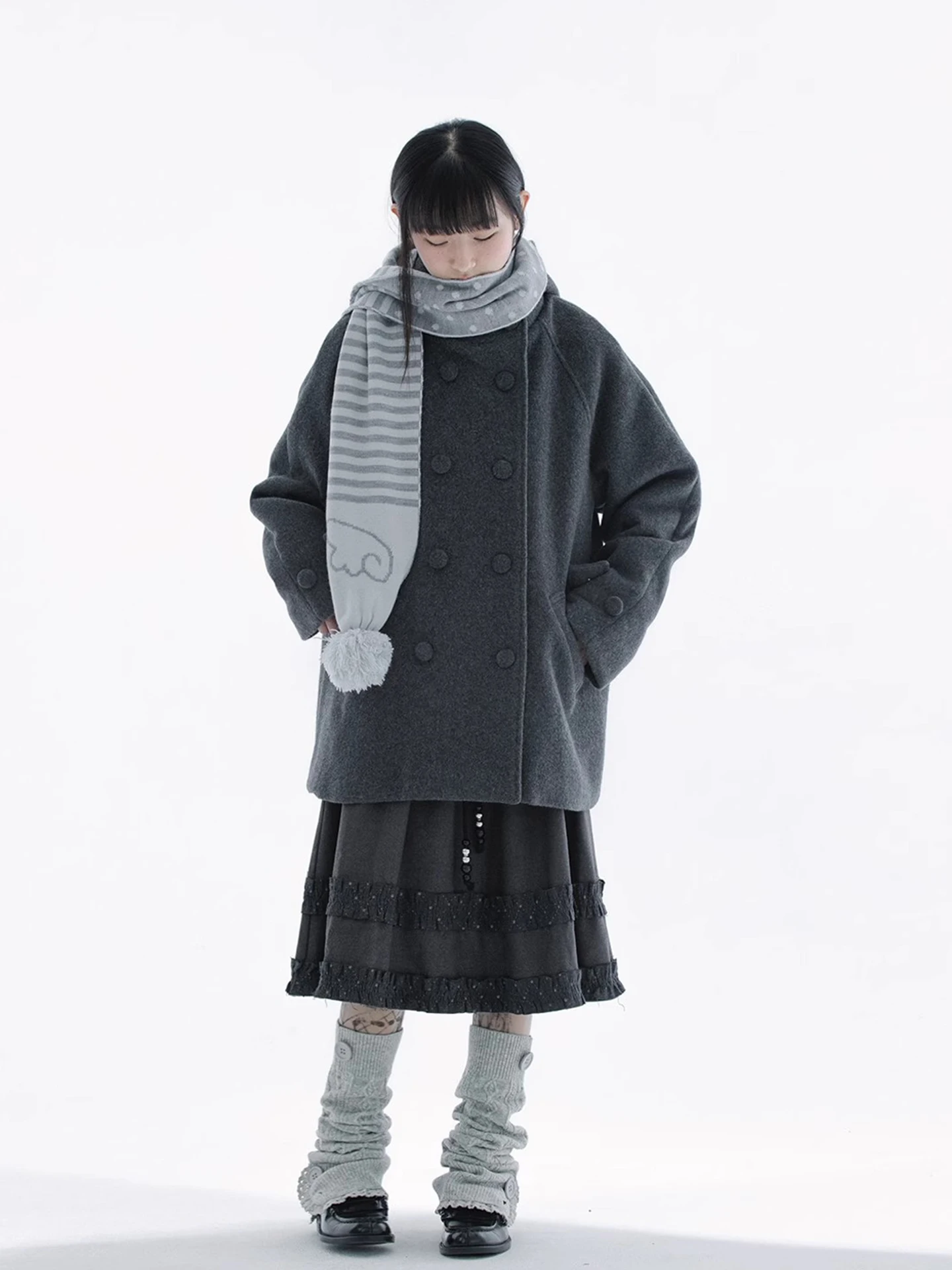 

Clothland Women Elegant Woolen Jacket Double Breasted Long Sleeve Female Thick Outwear Winter Coats Mujer CB201