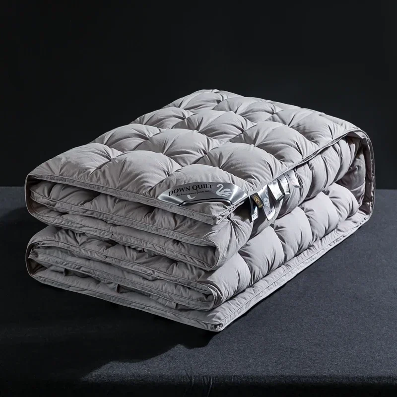 100% pure cotton goose down comforter, five-star hotel down comforter, winter thick comforter, spring and autumn comforter