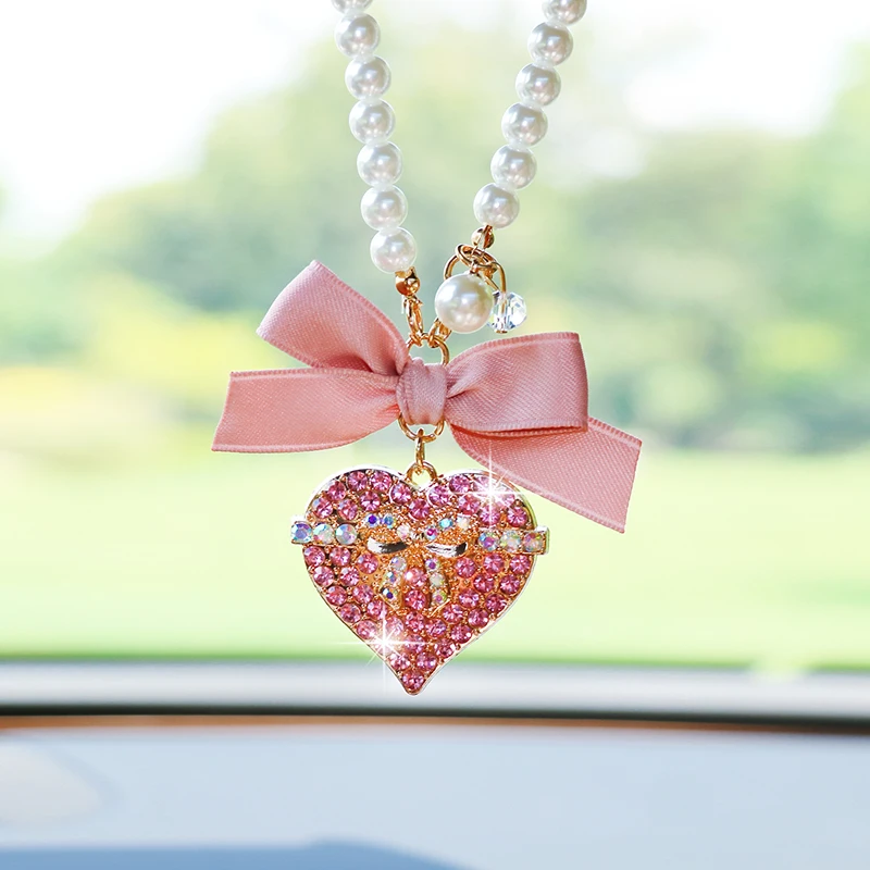 Creative Diamond Studded Love Car Ornament, Personalized and Exquisite Butterfly Bow, Peach Heart Car Rearview Mirror, Car Penda