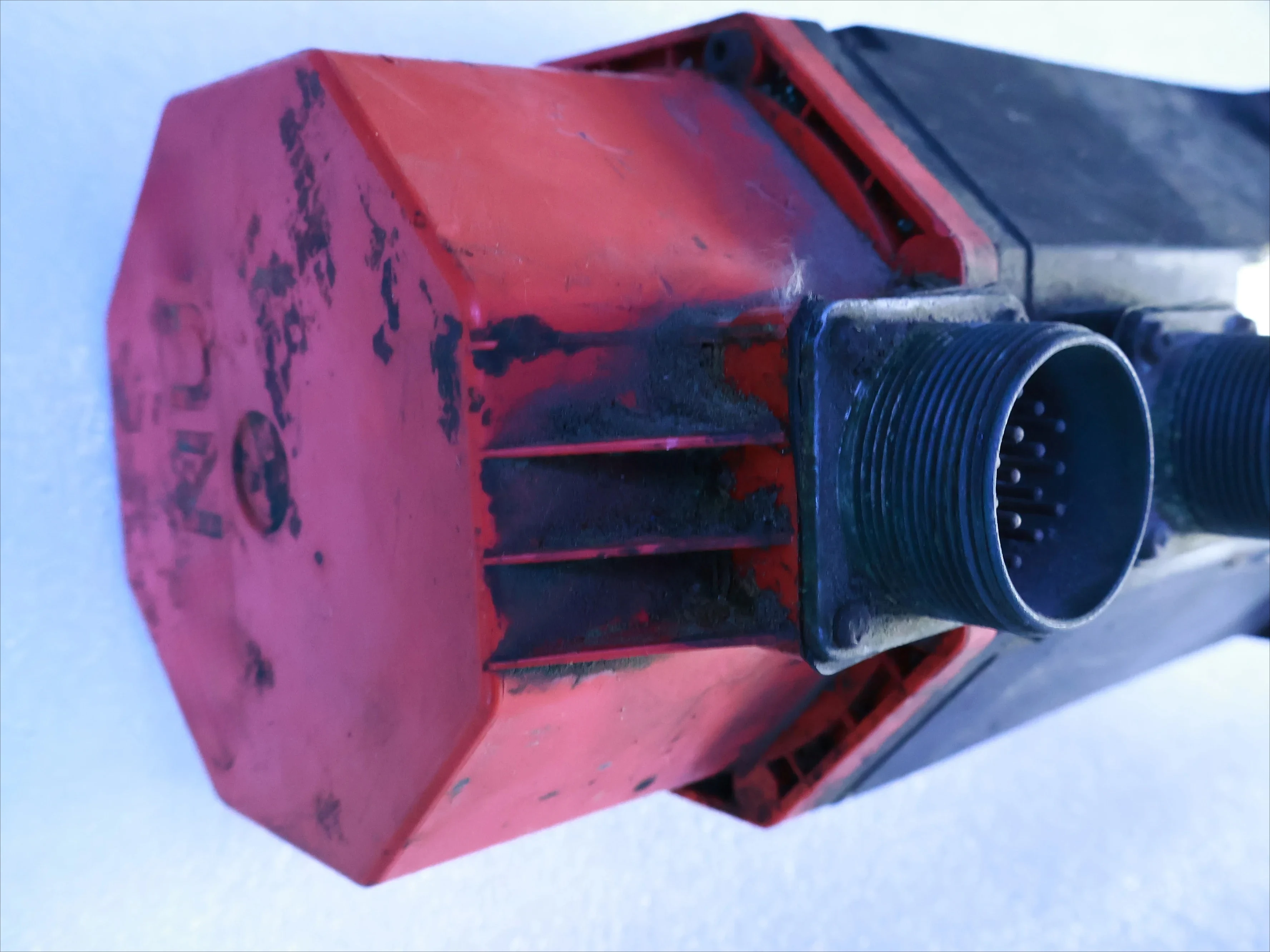 

A06B-0513-B032 для FANUC A06B-0513-B032 # Б/у серводвигатель переменного тока 7000 АС