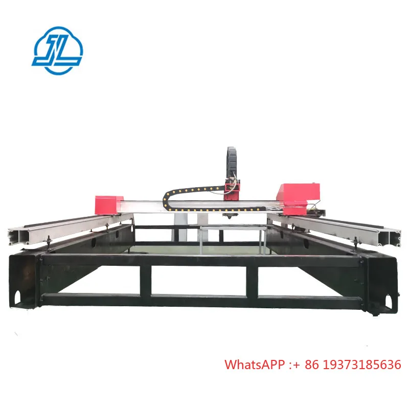 Automatic Small   Cutting Machines 1500-6000W Power Raytools   Source & 5210H Control System for Metal