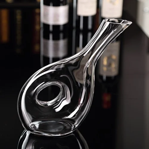 

Snail Shape Unleaded Crystal Glass Wine Decanter Decorative Barware and Tableware Art Flask Aerator Vessel Ornament Accessories