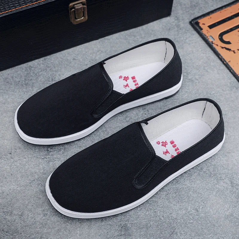 

2024 Canvas Men's Chinese Old Beijing Casual Shoes Lightweight Slip-On Loafers Men Sports Shoes Breathable Male Driving Footwear