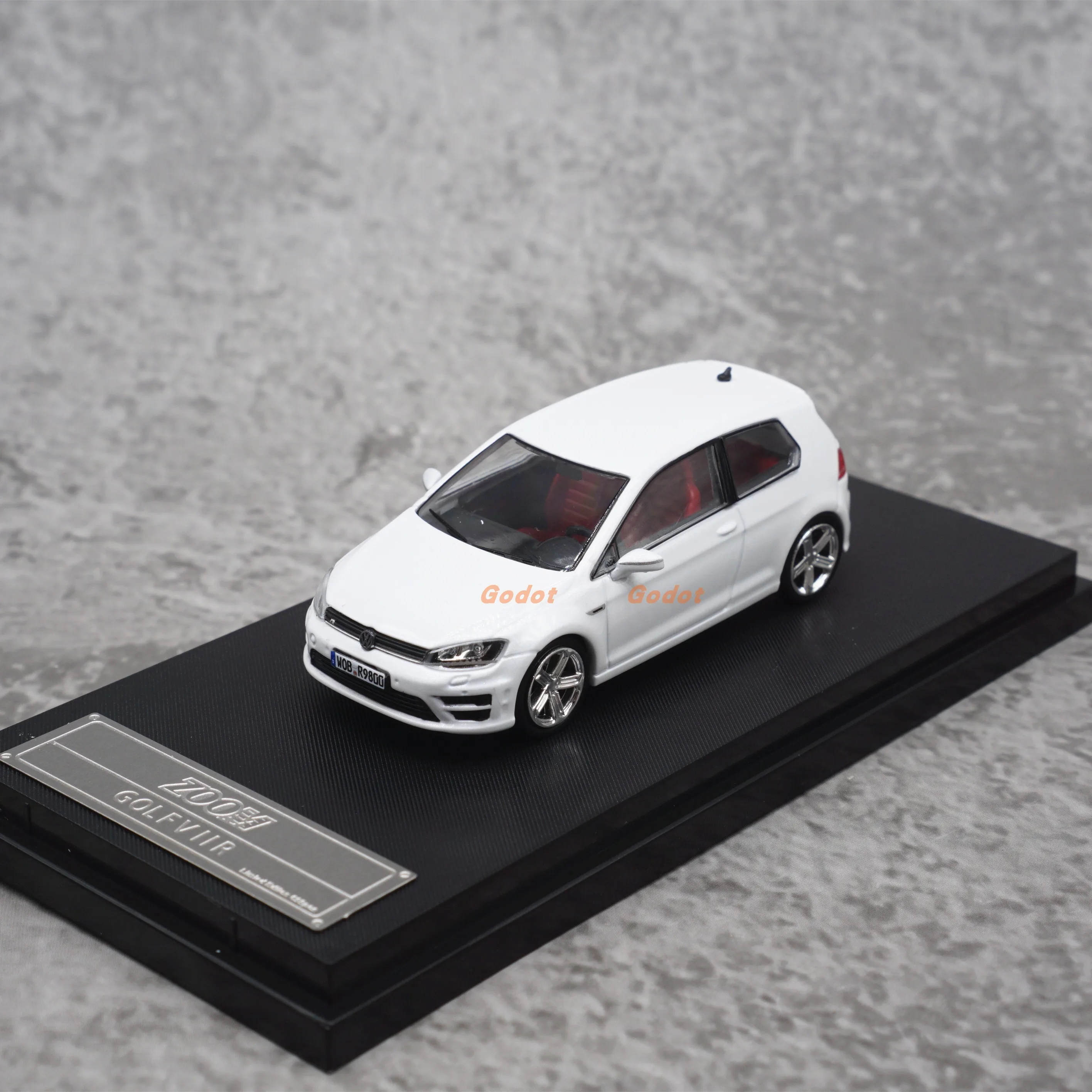 ZOOM 1/64 Golf 7 alloy car model toy