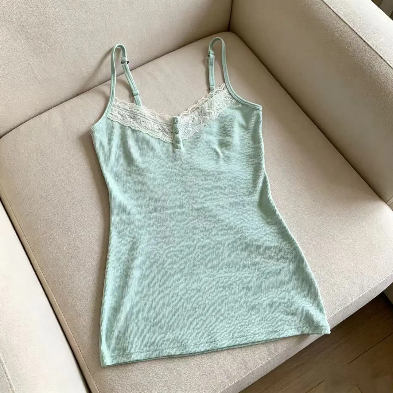 Y2k American Vintage Sexy Solid Camis 2000s Harajuku Hot Girl Slim Tanks Japan Style Lace Patchwork Sweet Sleeveless Tops Chic