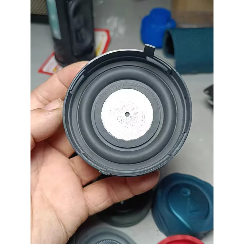 

1 шт. для JBL Charge 3 GG: Вибродиафрагма для Bluetooth-колонки, усилитель басов, ремонтный комплект