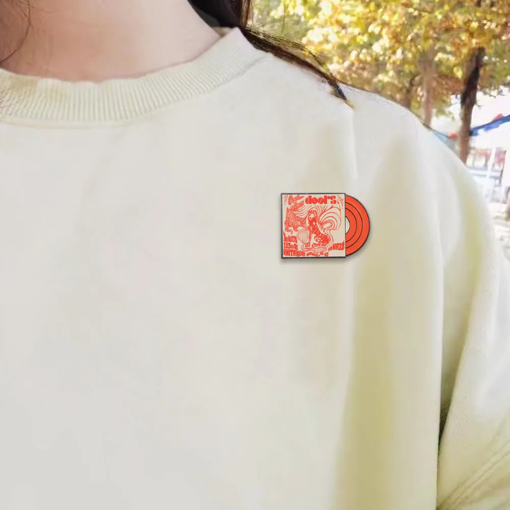 The Doors Vinyl-Style Emaille-Pin Psychedelic Rock Band Brosche Retro Leopardenmuster Musik-Abzeichen Accessoire Fan-Inspirierter Schmuck Geschenk – Detail 9